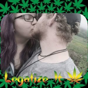 Meet your Posher, Nikole